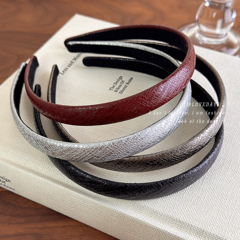 Leatherwork Rings - ที่คาดผมหนังสีแดงวินเทจ หลายสไตล์ ที่คาดผมทรงเรโทร แบบบาง นุ่ม ไม่ลื่น