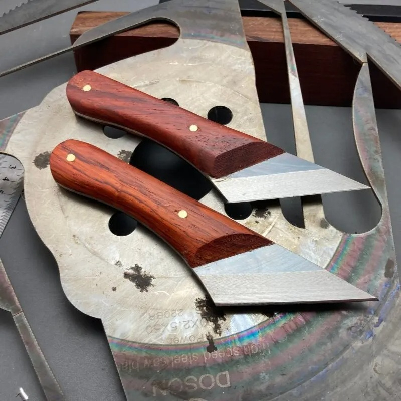 มีดตัดหนังด้ามไม้เหล็กกล้าความ - Leatherwork Projects บทวิจารณ์และราคา