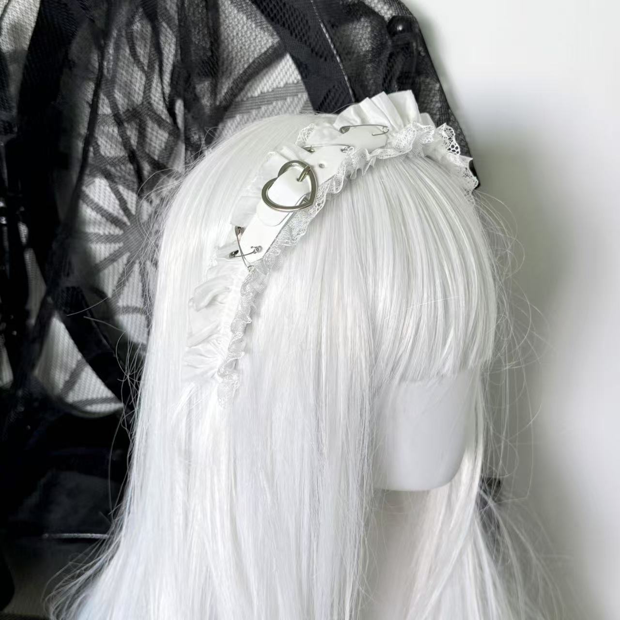 PUNK Lace Love BUCKLE หนัง PIN - Leatherwork Rings บทวิจารณ์และราคา
